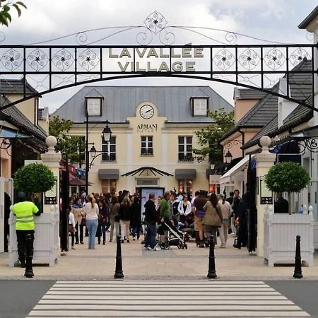 Appart Cosy F2 Disneyland/Val D'Europe Монтеврен Екстериор снимка