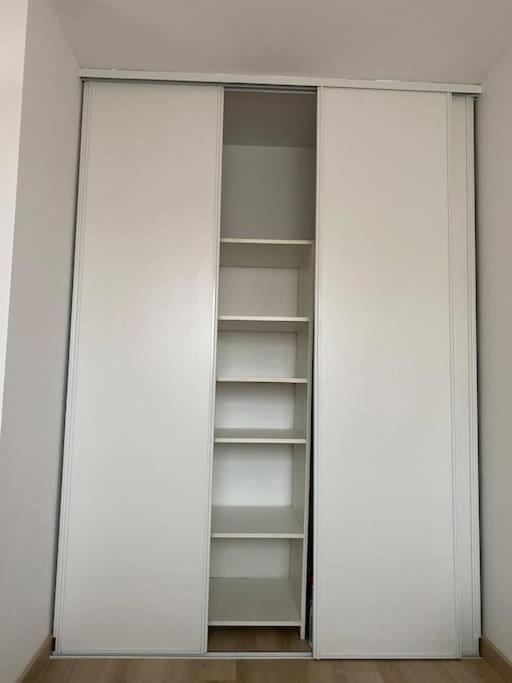 Appart Cosy F2 Disneyland/Val D'Europe Монтеврен Екстериор снимка